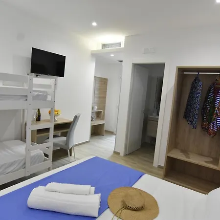 Apartmanhotel Salsedine Tropea Capo Vaticano 4*