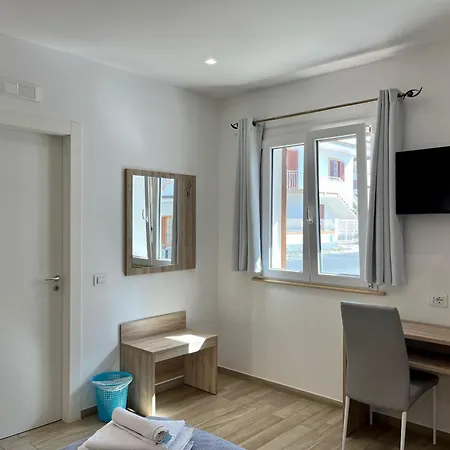 Apartmanhotel Salsedine Tropea Capo Vaticano 4*