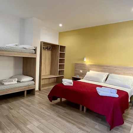 Salsedine Tropea Capo Vaticano מלון דירות 4*