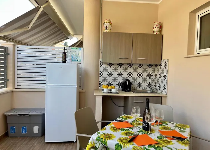 Salsedine Tropea Capo Vaticano 4* סנטה דומניקה