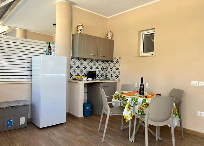 Salsedine Tropea Capo Vaticano מלון דירות